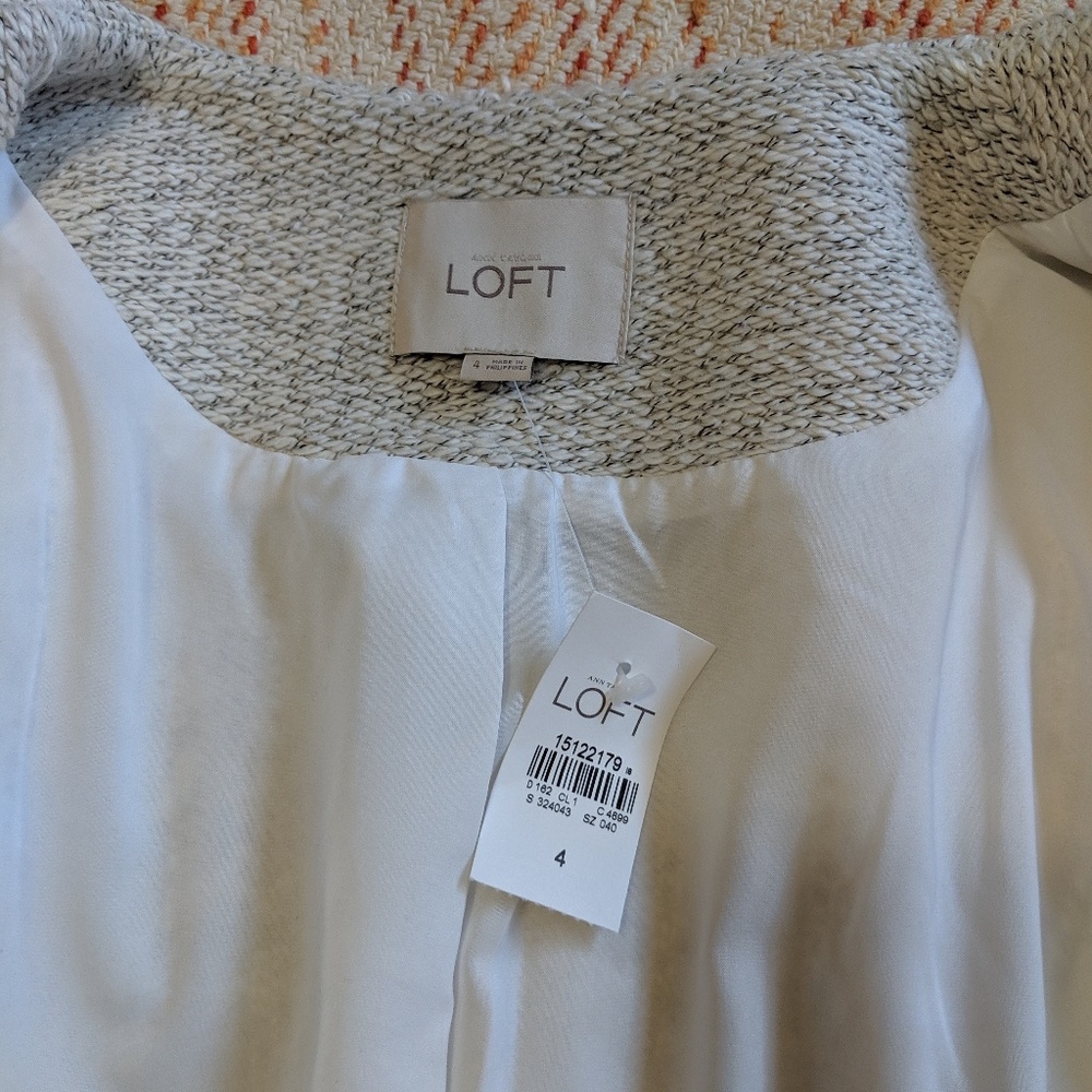 LOFT Button-Up Knit Blazer - Picture 3 of 7